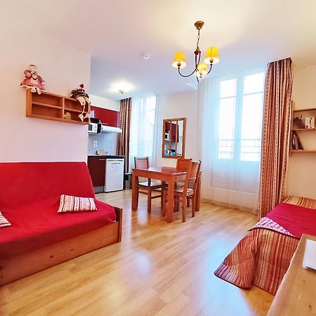 Bagnères-de-Luchon Le Bouquetin, Studio, Centre Luchon, Wifi, Casier A Skis, Ascenseur, 3 Personnes מראה חיצוני תמונה